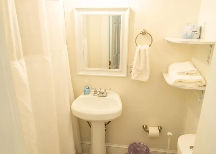 Walk To Duke Campus! 3 Bedroom In Trinity Park!